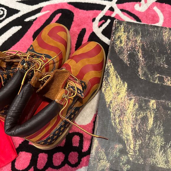 Timberland 6" Boot Supreme Stars & Stripes Wheat - Size 11.5 - Like New - Picture 10 of 16